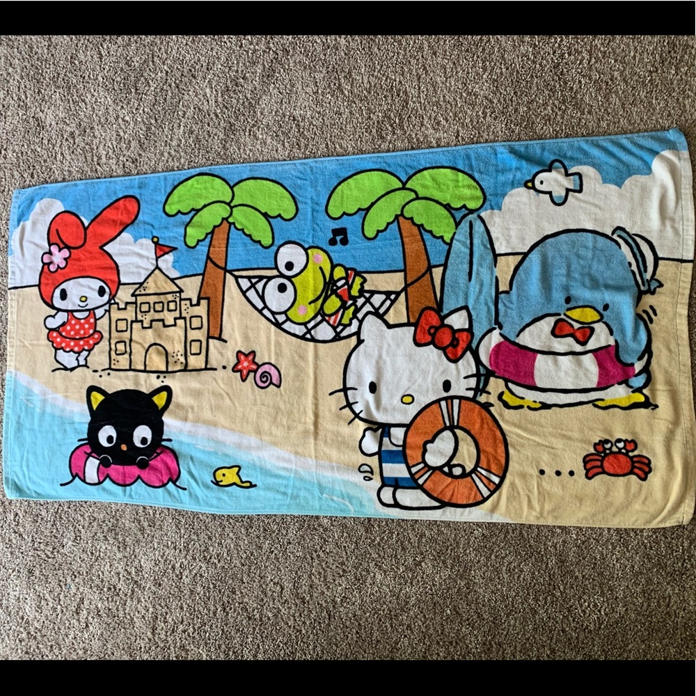 Hello Kitty & Friends EXCLUSIVE Beach Towel